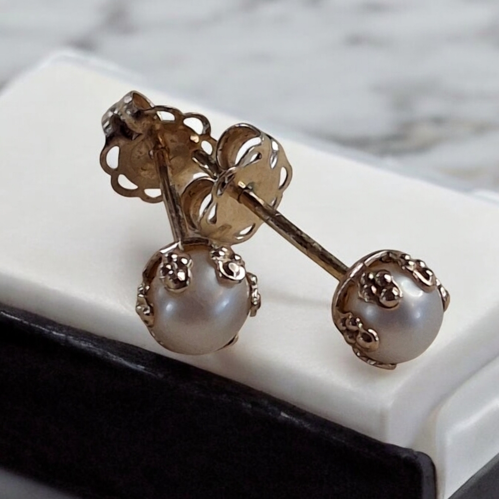 Vintage Diminutive 14k 585 Yellow Gold & Pearl Stud Earrings - Picture 4 of 14